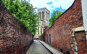 Chapter House York