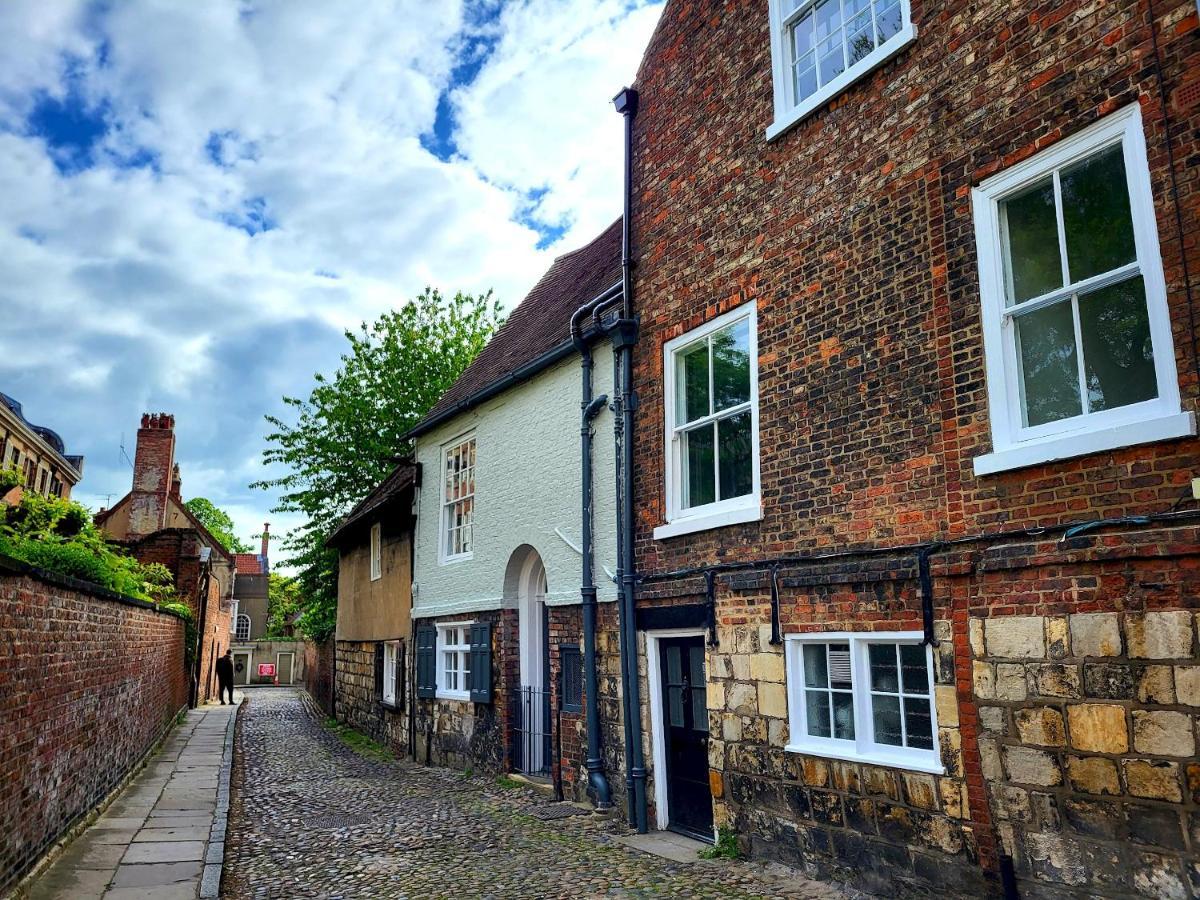 Chapter House York Exterior photo